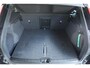 Volvo XC40 B4 Plus Dark | Trekhaak Semi-elektrisch | Adaptieve Cruise Control | Pilot Assist | Verwarmbare voorstoelen | Verwarmbaar stuurwiel | Blind Spot Information System | Verwarmbare voorruit | Parkeercamera | Parkeersensoren voor + achter |