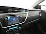 Toyota Auris 1.8 Hybrid Lease Pro | Panodak | Stoelverwarming | Parkeersensoren | Onderweg-naar-dealer