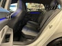 Volkswagen Golf 2.0 TSI R 320PK 4Motion Performance Pack 19inch Remus DCC