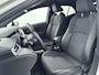 Toyota Corolla 1.8 Hybrid Dynamic | Voorruit-Stuur-Stoelverwarming | Parkeersensoren V+A | Onderweg-naar-dealer