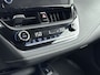 Toyota Corolla 1.8 Hybrid Dynamic | Voorruit-Stuur-Stoelverwarming | Parkeersensoren V+A | Onderweg-naar-dealer