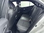 Toyota Corolla 1.8 Hybrid Dynamic | Voorruit-Stuur-Stoelverwarming | Parkeersensoren V+A | Onderweg-naar-dealer