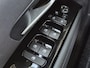 Hyundai Tucson 1.6 T-GDI HEV Comfort Smart / trekhaak vast / Trekgewicht 1650 kg / Elektrische achterklep / Stuur- & Stoelverwarming / Achteruitrijcamera / Adaptief cruise control / Draadloze telefoon lader / Keyless Entry/Start / Apple Carplay Android Auto /