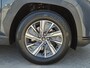 Hyundai Tucson 1.6 T-GDI HEV Comfort Smart / trekhaak vast / Trekgewicht 1650 kg / Elektrische achterklep / Stuur- & Stoelverwarming / Achteruitrijcamera / Adaptief cruise control / Draadloze telefoon lader / Keyless Entry/Start / Apple Carplay Android Auto /