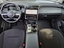 Hyundai Tucson 1.6 T-GDI HEV Comfort Smart / trekhaak vast / Trekgewicht 1650 kg / Elektrische achterklep / Stuur- & Stoelverwarming / Achteruitrijcamera / Adaptief cruise control / Draadloze telefoon lader / Keyless Entry/Start / Apple Carplay Android Auto /