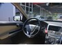 Volvo XC60 2.4 D4 Summum | Navigatie | Leer | Elek stoelen | Memory Stoelen | Panoramadak | Parkeercamera | Parkeersensoren | zeer compleet dealeronderhouden 2.4 5 cilinder laatste beurt bij 130000km km wit metallic stoelverwarming camera trekhaak panorama dak
