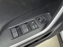 Toyota RAV4 2.5 Hybrid Dynamic | Parkeersensoren V+A | Navi | Parkeersensoren | Onderweg-naar-dealer