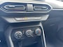 Dacia Sandero 1.0 TCe 90 Comfort | Parkeersensoren achter | Apple Carplay/Android Auto | Lage kilometerstand | Dealeronderhouden | Eerste eigenaar | Nederlandse auto | Trekhaak | All seasonbanden |