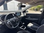 Dacia Sandero 1.0 TCe 90 Comfort | Parkeersensoren achter | Apple Carplay/Android Auto | Lage kilometerstand | Dealeronderhouden | Eerste eigenaar | Nederlandse auto | Trekhaak | All seasonbanden |