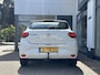 Dacia Sandero 1.0 TCe 90 Comfort | Parkeersensoren achter | Apple Carplay/Android Auto | Lage kilometerstand | Dealeronderhouden | Eerste eigenaar | Nederlandse auto | Trekhaak | All seasonbanden |