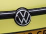 Volkswagen Golf 1.5 eTSi 150 Pk Automaat R-Line Business | Stoel/Stuuverwarming | Panorama dak | Adaptive Cruise | Camera | IQ Light | 18 Inch | 63.878 Km !!