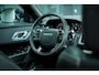 Land Rover Range Rover Velar 3.0 V6 AWD First Edition / Pano / Luchtvering / Meridian Surround / 23''
