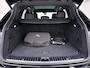 Porsche Cayenne 3.0 E-Hybrid Platinum Edition VAN: 77.900,- VOOR: 72.440,- UW WKVOORDEEL: 5.460,- | MEM. SEATS | Luchtvering | pano | stoelverwarming + verkoeling | 360 camera | Bose | sportchrono | mega knappe auto! | incl 12 mnd Bovag garantie |