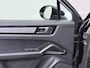 Porsche Cayenne 3.0 E-Hybrid Platinum Edition VAN: 77.900,- VOOR: 72.440,- UW WKVOORDEEL: 5.460,- | MEM. SEATS | Luchtvering | pano | stoelverwarming + verkoeling | 360 camera | Bose | sportchrono | mega knappe auto! | incl 12 mnd Bovag garantie |
