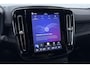Volvo EX40 Twin Motor Plus Black Edition 82 kWh | 409 PK! | AWD | 360° Camera | Harman/Kardon | Stoel+Stuurverwarming | ACC