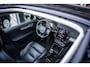 Volvo XC40 1.5 T5 Twin Engine Inscription|Schuif/Kantel|Hybride|Trekhaak|Leder|Virtual|Stoelverw|H&K|Memory|