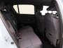 Renault 4 comfort range techno 52 kWh | Vijf jaar garantie | Stoel- en stuurwielverwarming | Adaptieve cruise control | 18" Lichtmetalen velgen |
