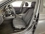 BMW 3-Serie Touring 320i Business/AIRCO/CRUISE/ELECRAMEN VOOR-ACHTER/NAVI/PARKEERSENS ACHTER