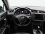 Volkswagen Tiguan Allspace 1.5 TSi 150 Pk Automaat R-Line 7-Persoons | Stoelverwarming | Panorama dak | Adaptive Cruise | 360 Camera | Trekhaak | CarPlay | 19 Inch | 139.672 Km !!