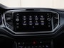 Volkswagen T-Roc 1.5 TSI Sport R-Line 150PK DSG | Navigatie | Panoramadak | Trekhaak | Winterpakket | 18 " Sebring | Keyless