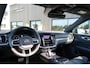 Volvo V60 2.0 T8 Recharge AWD R-Design | Schuif/kanteldak | Trekhaak | Harman Kardon | Adaptieve cruise control | Head-Up Display | BLIS | Standkachel | DAB | Apple Carplay|