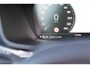 Volvo V60 2.0 T8 Recharge AWD R-Design | Schuif/kanteldak | Trekhaak | Harman Kardon | Adaptieve cruise control | Head-Up Display | BLIS | Standkachel | DAB | Apple Carplay|