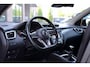 Nissan Qashqai 1.2 N-Connecta | Panoramadak | Trekhaak | Achteruitrijcamera