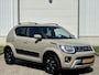 Suzuki Ignis 1.2 Smart Hybrid Select / Achteruitrijcamera / Navigatie / Stoelverwarming voor / Trekhaak /