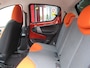 Toyota Aygo 1.0 VVT-i Comfort Orange | Airco | Bluetooth | Zuinig | 5-Deurs | Metallic lak | LM-Velgen | Getint glas |