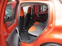 Toyota Aygo 1.0 VVT-i Comfort Orange | Airco | Bluetooth | Zuinig | 5-Deurs | Metallic lak | LM-Velgen | Getint glas |