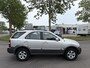 Kia Sorento 2.4i EX 4X4 140 PK. Airco werkt goed !!! Mooie auto voor de EXPORT !!