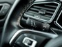 Volkswagen T-Roc 1.5 TSI Sport | Trekhaak | Black Optic | Origineel NL | 2e Eigenaar | Stoelverwarming | Camera | Adaptieve Cruise Control | Climate Control | LED Koplampen | Parkeersensoren | Parelmoer Lak |