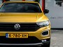 Volkswagen T-Roc 1.5 TSI Sport | Trekhaak | Black Optic | Origineel NL | 2e Eigenaar | Stoelverwarming | Camera | Adaptieve Cruise Control | Climate Control | LED Koplampen | Parkeersensoren | Parelmoer Lak |
