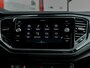 Volkswagen T-Roc 1.5 TSI Sport | Trekhaak | Black Optic | Origineel NL | 2e Eigenaar | Stoelverwarming | Camera | Adaptieve Cruise Control | Climate Control | LED Koplampen | Parkeersensoren | Parelmoer Lak |