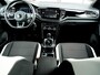 Volkswagen T-Roc 1.5 TSI Sport | Trekhaak | Black Optic | Origineel NL | 2e Eigenaar | Stoelverwarming | Camera | Adaptieve Cruise Control | Climate Control | LED Koplampen | Parkeersensoren | Parelmoer Lak |