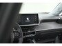 Peugeot 2008 PureTech 130 EAT8 Allure Pack | Trekhaak | Camera | Navigatie | Parkeersensoren