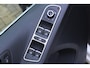 Volkswagen Tiguan 1.4 TSI Sport&Style | Incl. 12 maanden Garantie | 2e Eigenaar | Cruise controle | Climate controle | Parkeersensoren V+A | Navigatie | Automatisch inparkeren | 17 Inch LMV | Volledige onderhoudshistorie aanwezig | Origineel NL Auto | NAP |
