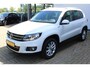 Volkswagen Tiguan 1.4 TSI Sport&Style | Incl. 12 maanden Garantie | 2e Eigenaar | Cruise controle | Climate controle | Parkeersensoren V+A | Navigatie | Automatisch inparkeren | 17 Inch LMV | Volledige onderhoudshistorie aanwezig | Origineel NL Auto | NAP |