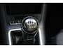 Volkswagen Tiguan 1.4 TSI Sport&Style | Incl. 12 maanden Garantie | 2e Eigenaar | Cruise controle | Climate controle | Parkeersensoren V+A | Navigatie | Automatisch inparkeren | 17 Inch LMV | Volledige onderhoudshistorie aanwezig | Origineel NL Auto | NAP |