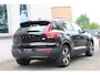 Volvo XC40 Recharge Core | Google Maps navigatie | Trekhaak, semi elektrisch inklapbaar | Verwarmbare voorstoelen | Verwarmbaar stuurwiel | 18-Inch Lichtmetalen velgen met Allweatherbanden | Parkeercamera achter | AppleCarplay | Android Auto