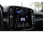 Volvo XC40 Recharge Core | Google Maps navigatie | Trekhaak, semi elektrisch inklapbaar | Verwarmbare voorstoelen | Verwarmbaar stuurwiel | 18-Inch Lichtmetalen velgen met Allweatherbanden | Parkeercamera achter | AppleCarplay | Android Auto