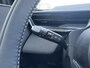 Mazda 6e CX-6e Takumi 78 kWh | EERST LEVERBARE AUTO | Stoelverwarming/Verkoeling | Stuurverwarming | 360* Camera | 50" Infotainment-scherm | Elektrische Achterklep |