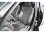 Volvo XC40 2.0 B4 R-Design | Schuif/kanteldak | Harman Kardon | Elektrische voorstoelen | Trekhaak | 360 graden camera | 20 inch | Adaptieve cruise control | BLIS |