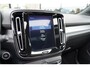 Volvo XC40 2.0 B4 R-Design | Schuif/kanteldak | Harman Kardon | Elektrische voorstoelen | Trekhaak | 360 graden camera | 20 inch | Adaptieve cruise control | BLIS |