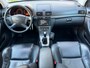 Toyota Avensis 2.0|NAP|CRUISE|NAVI|LEER|STOELV|DEALEROH|3EIGENAAR!