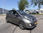 Kia Picanto 1.0i CVVT Airco 70 PK. Zuinige,betrouwbare en onverwoestbare auto !!! Alle keuringen toegestaan en rijdt helemaal nieuw !! Tweede eigenaar !