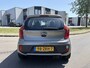 Kia Picanto 1.0i CVVT Airco 70 PK. Zuinige,betrouwbare en onverwoestbare auto !!! Alle keuringen toegestaan en rijdt helemaal nieuw !! Tweede eigenaar !