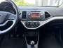Kia Picanto 1.0i CVVT Airco 70 PK. Zuinige,betrouwbare en onverwoestbare auto !!! Alle keuringen toegestaan en rijdt helemaal nieuw !! Tweede eigenaar !