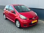 Toyota Aygo 1.0-12V Aspiration Red Airco Carplay Nieuwe apk nap