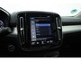 Volvo XC40 2.0 T5 AWD Intro Edition | Prijs rijklaar | Trekhaak 2100KG | Pano | ACC | Blis  | 360 camera | Leder | H&K Audio | Mem. stoel |